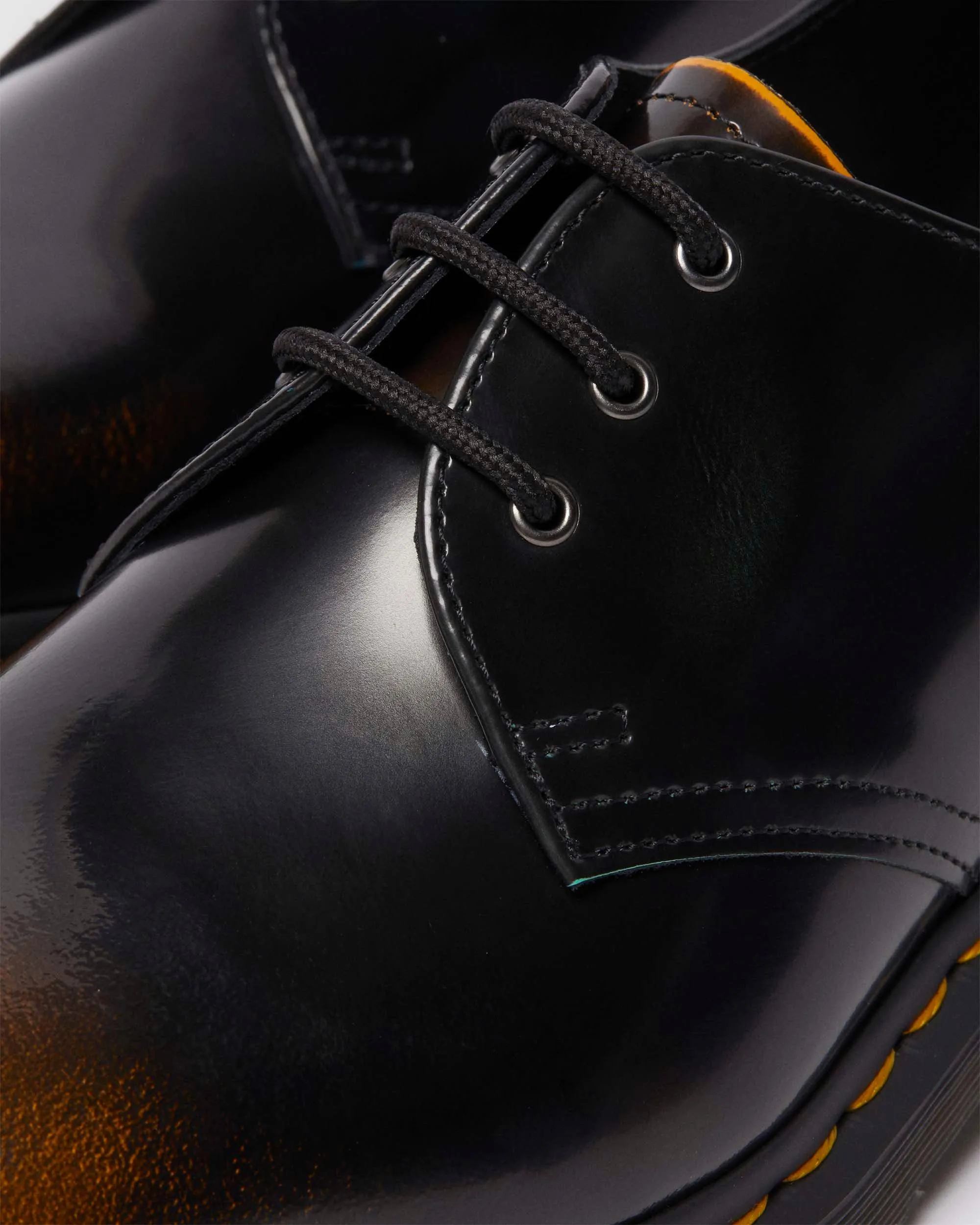 1461 Brush Off Leather Oxford Shoes