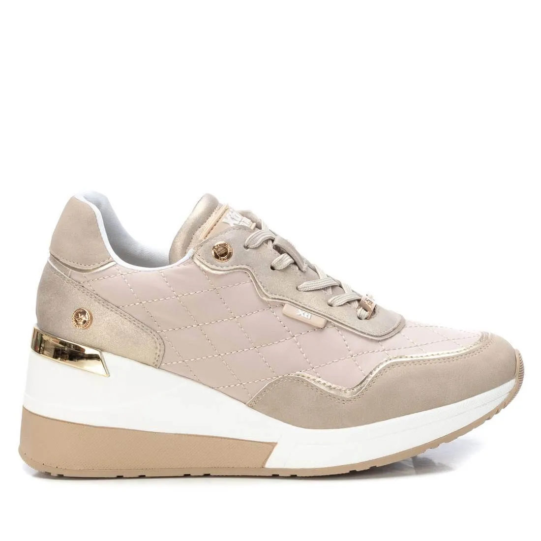 Barcelona Beige Sneakers