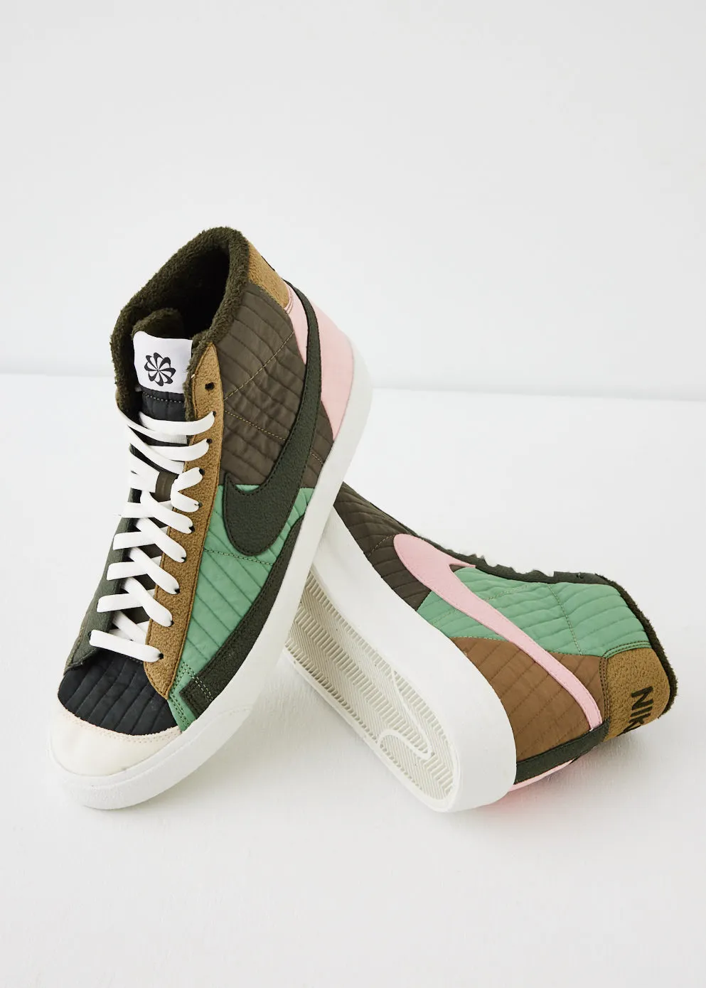 Blazer Mid '77 Premium Sneakers