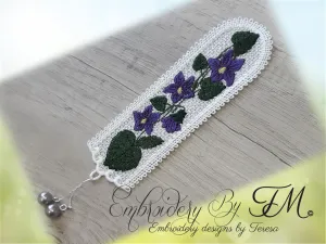 Bookmark with violets / 5x7 hoop