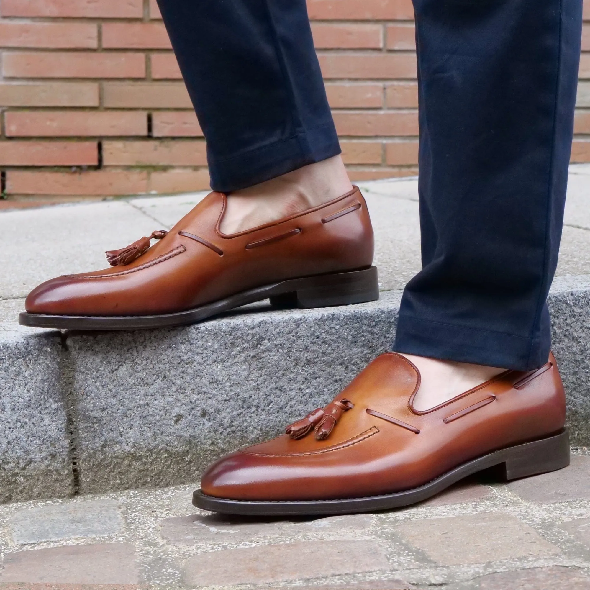 Henley Tassel Loafer Chestnut