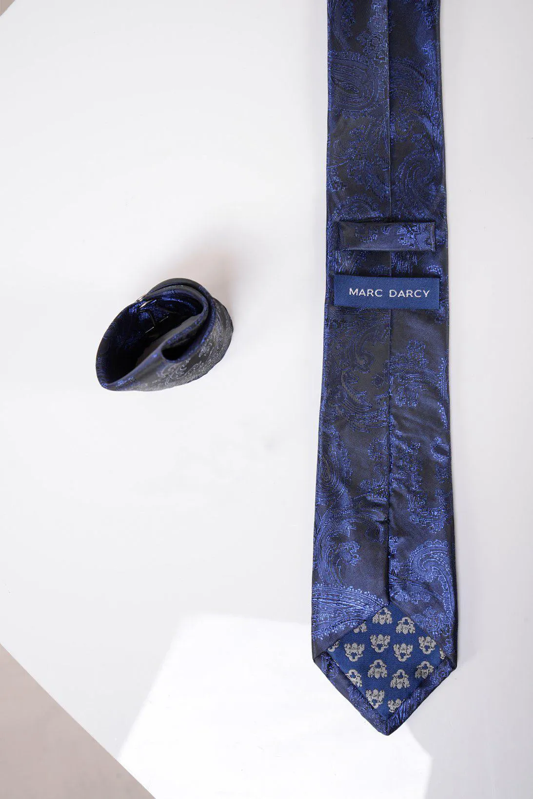 MD PAISLEY - Navy Paisley Tie and Pocket Square Set