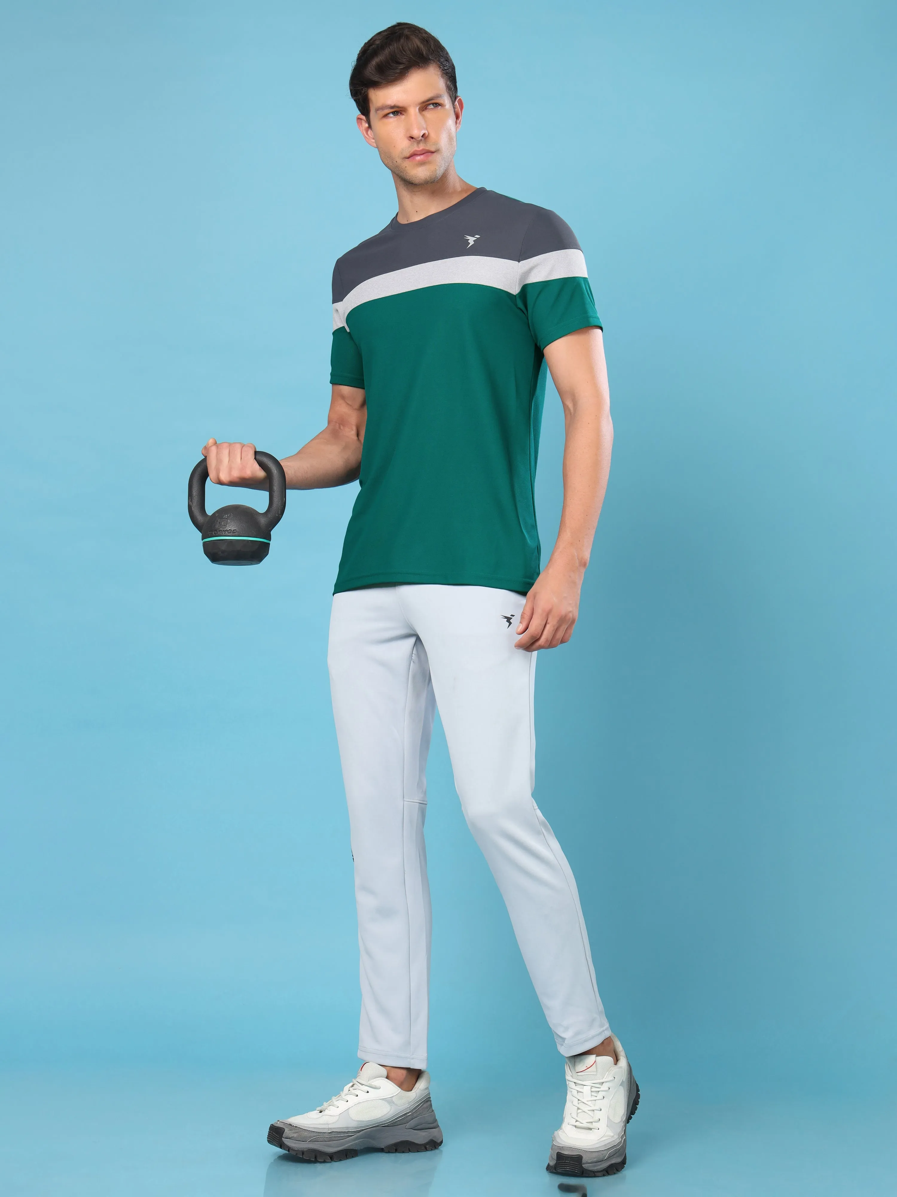 Men Colorblock Slim Fit Crew Neck T-shirt with MATPIQ