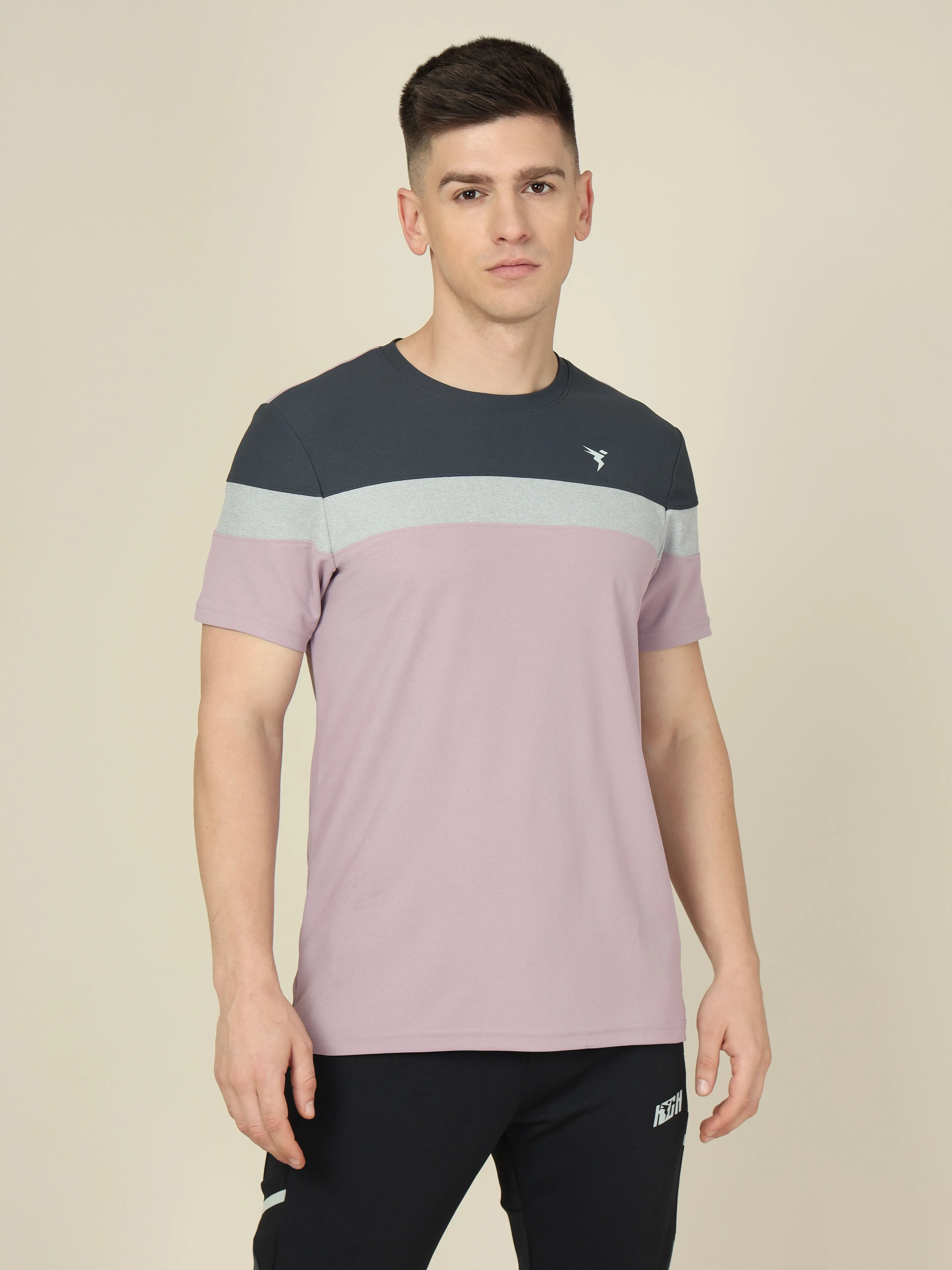 Men Colorblock Slim Fit Crew Neck T-shirt with MATPIQ