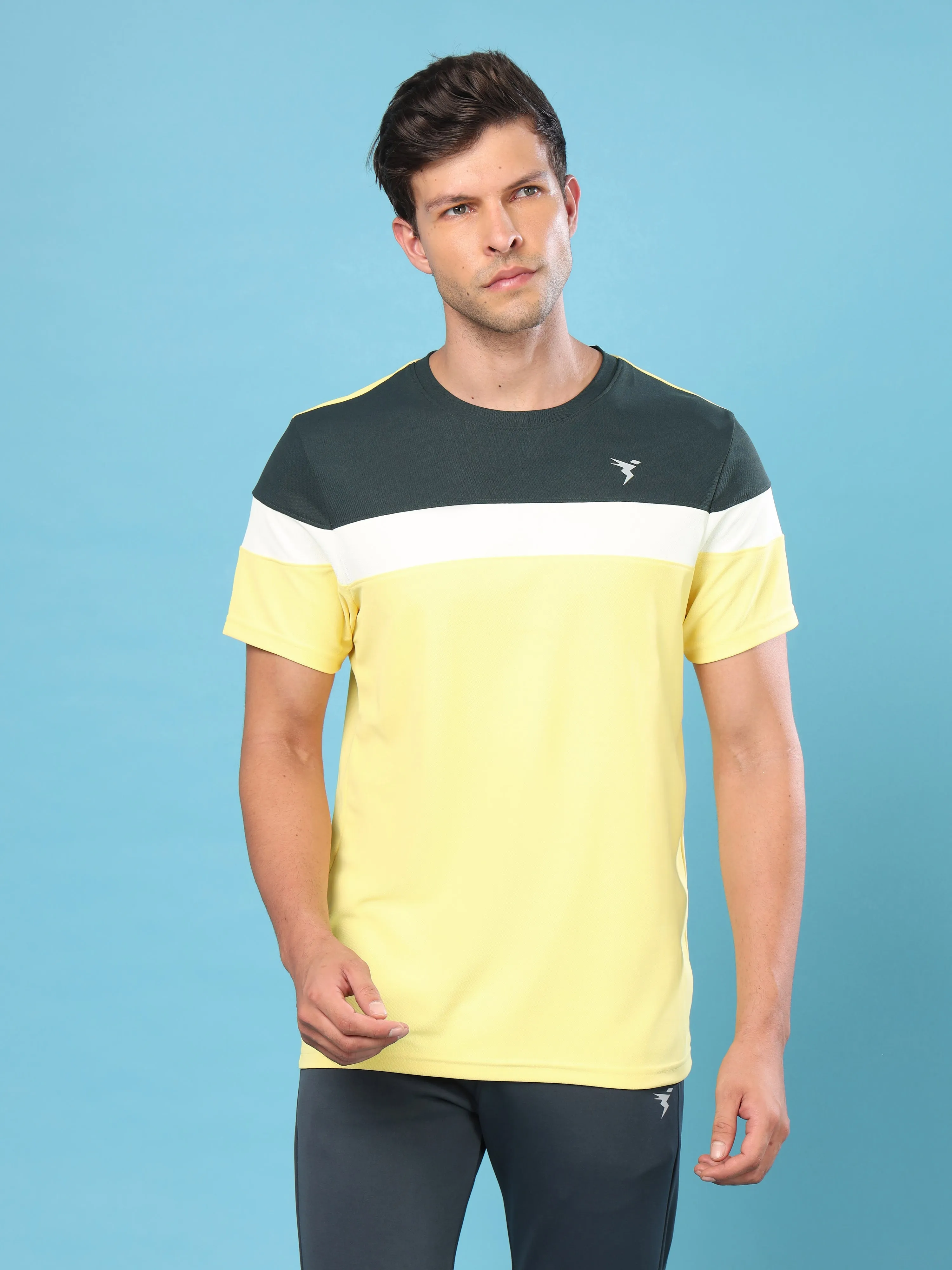 Men Colorblock Slim Fit Crew Neck T-shirt with MATPIQ