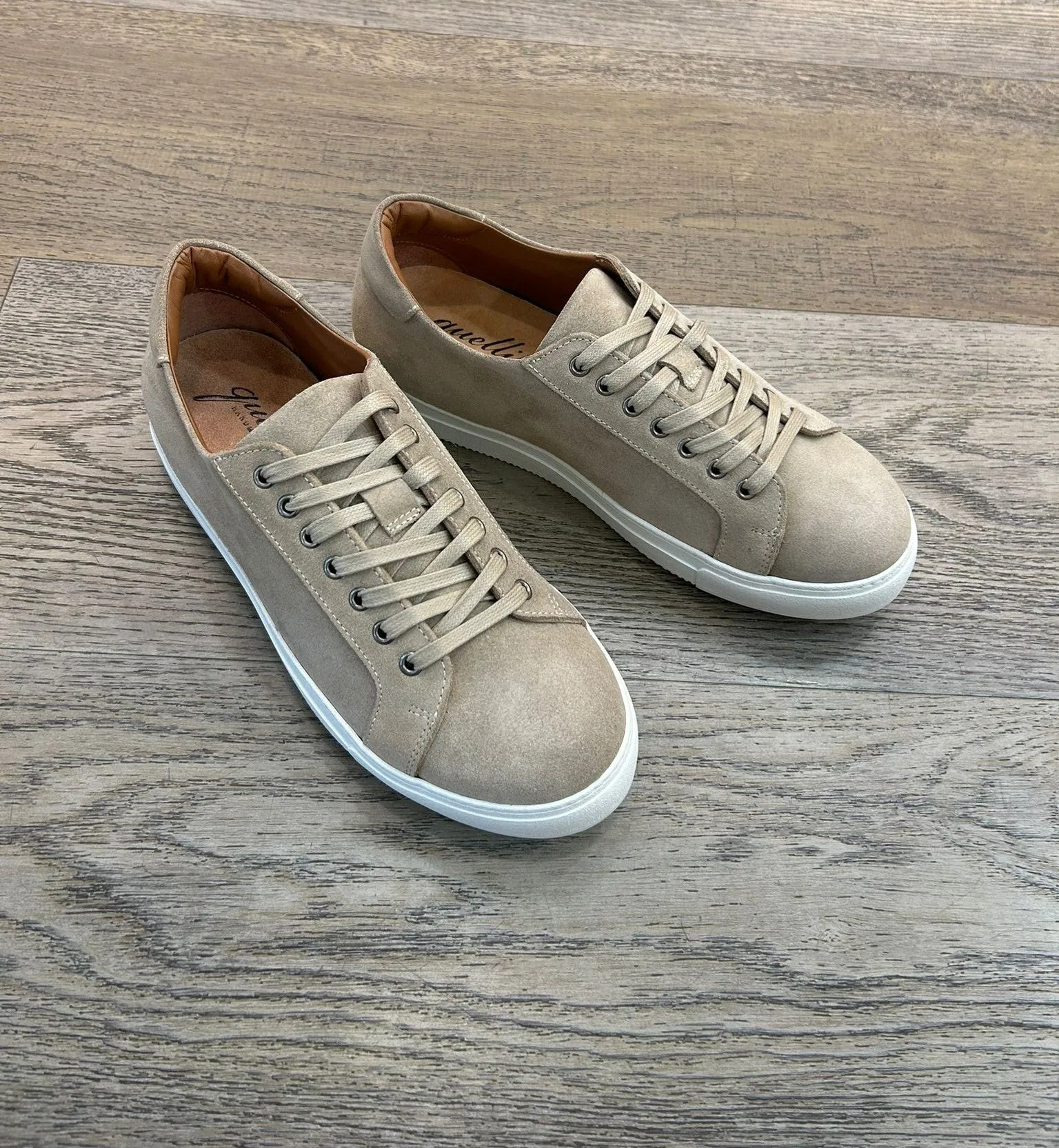 Sneakers Vibram in camoscio cashmere