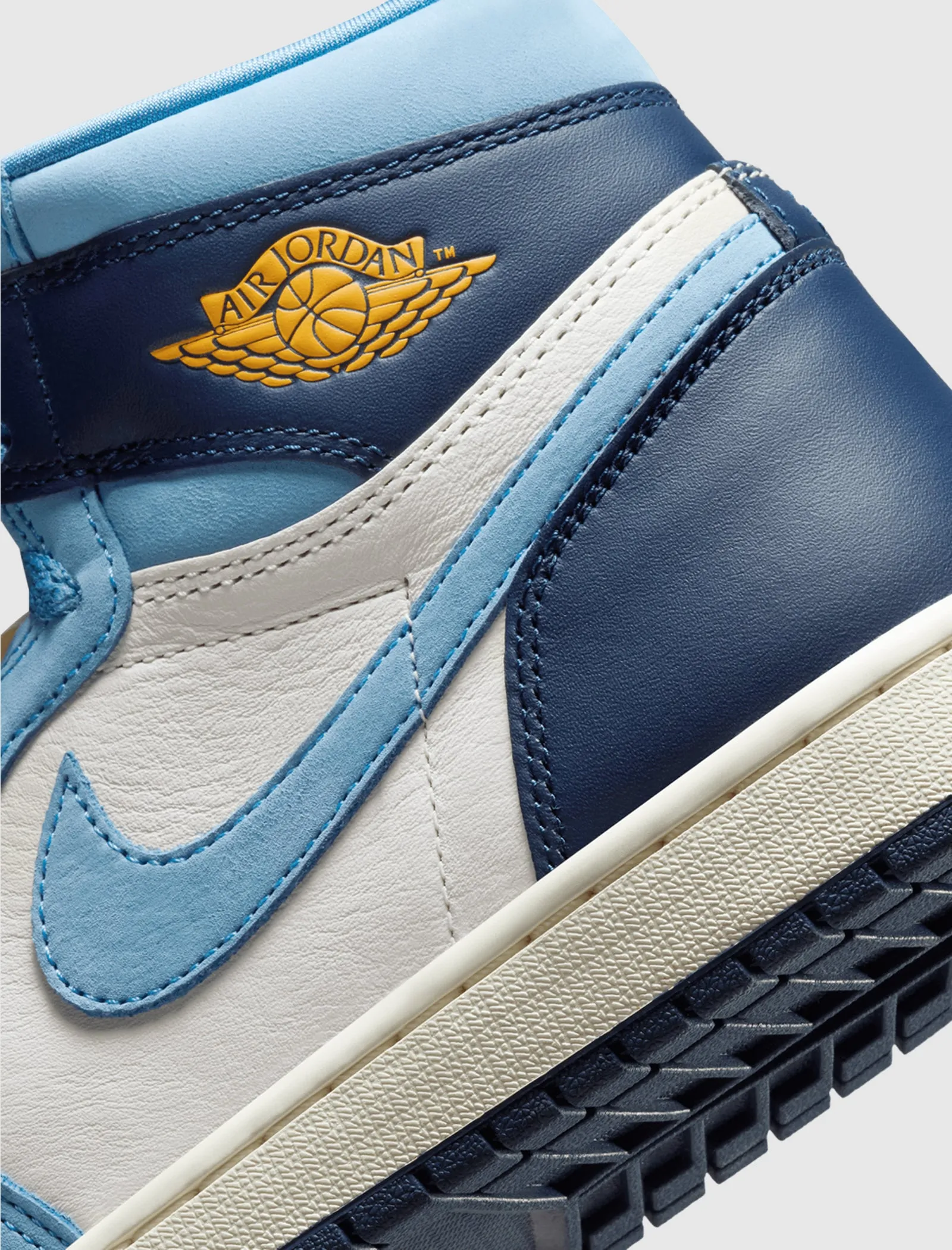 WOMEN'S AIR JORDAN 1 RETRO HIGH OG "FIRST IN FLIGHT"